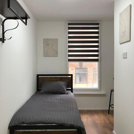 Studio In Bolton Town, Short Stay Studio 3, 외부 사진